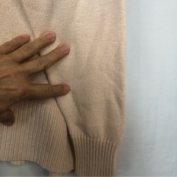 H&M Women’s Sweater Loose Fit Boxy Exterior Seams Wool Blend Soft Comfy - Picture 8 of 8